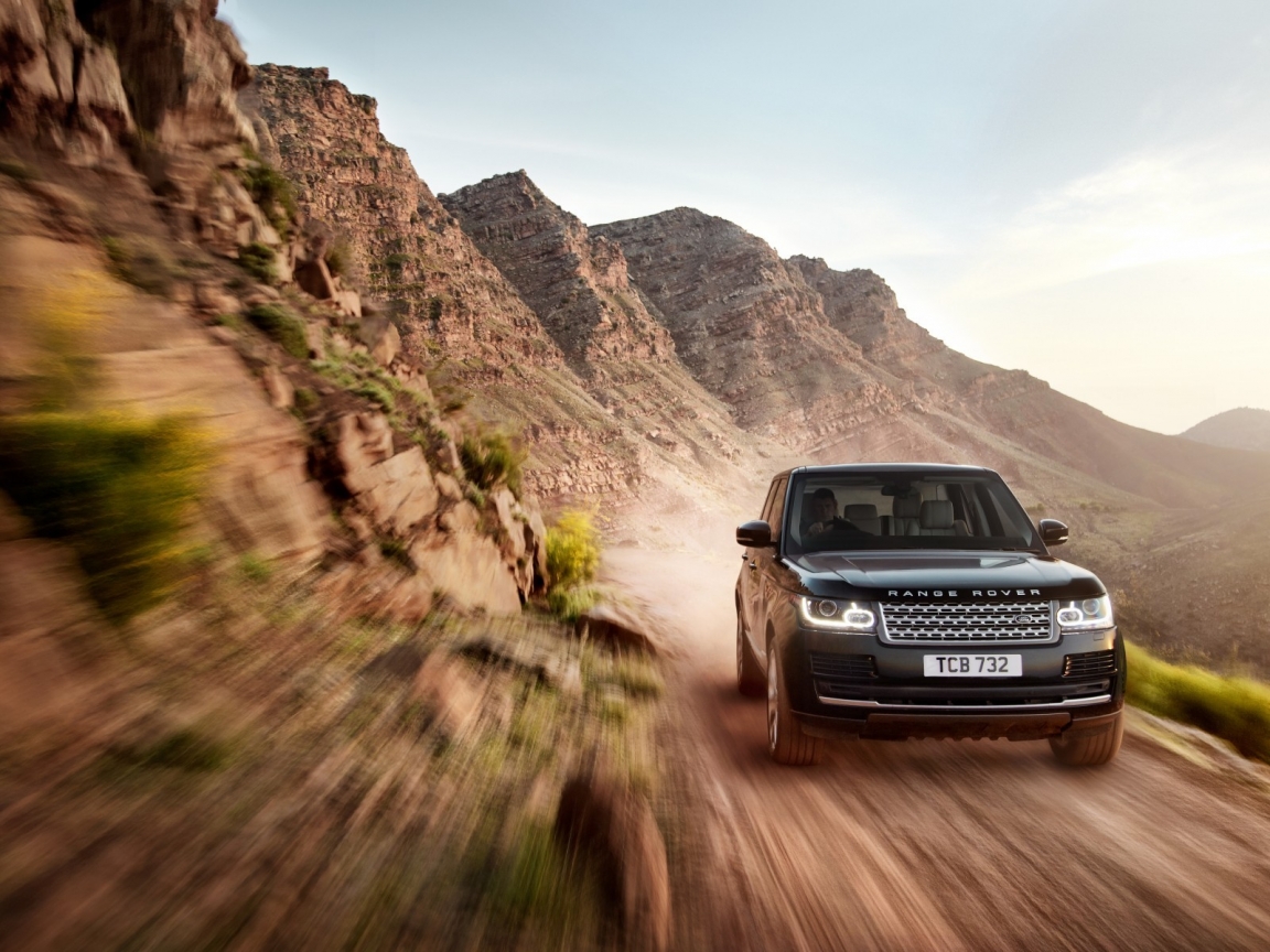 New Black Range Rover on Speed for 1152 x 864 resolution