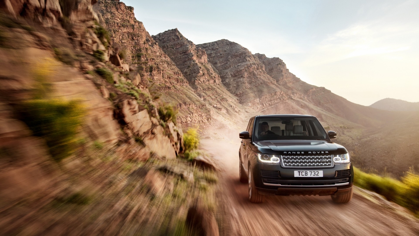 New Black Range Rover on Speed for 1366 x 768 HDTV resolution