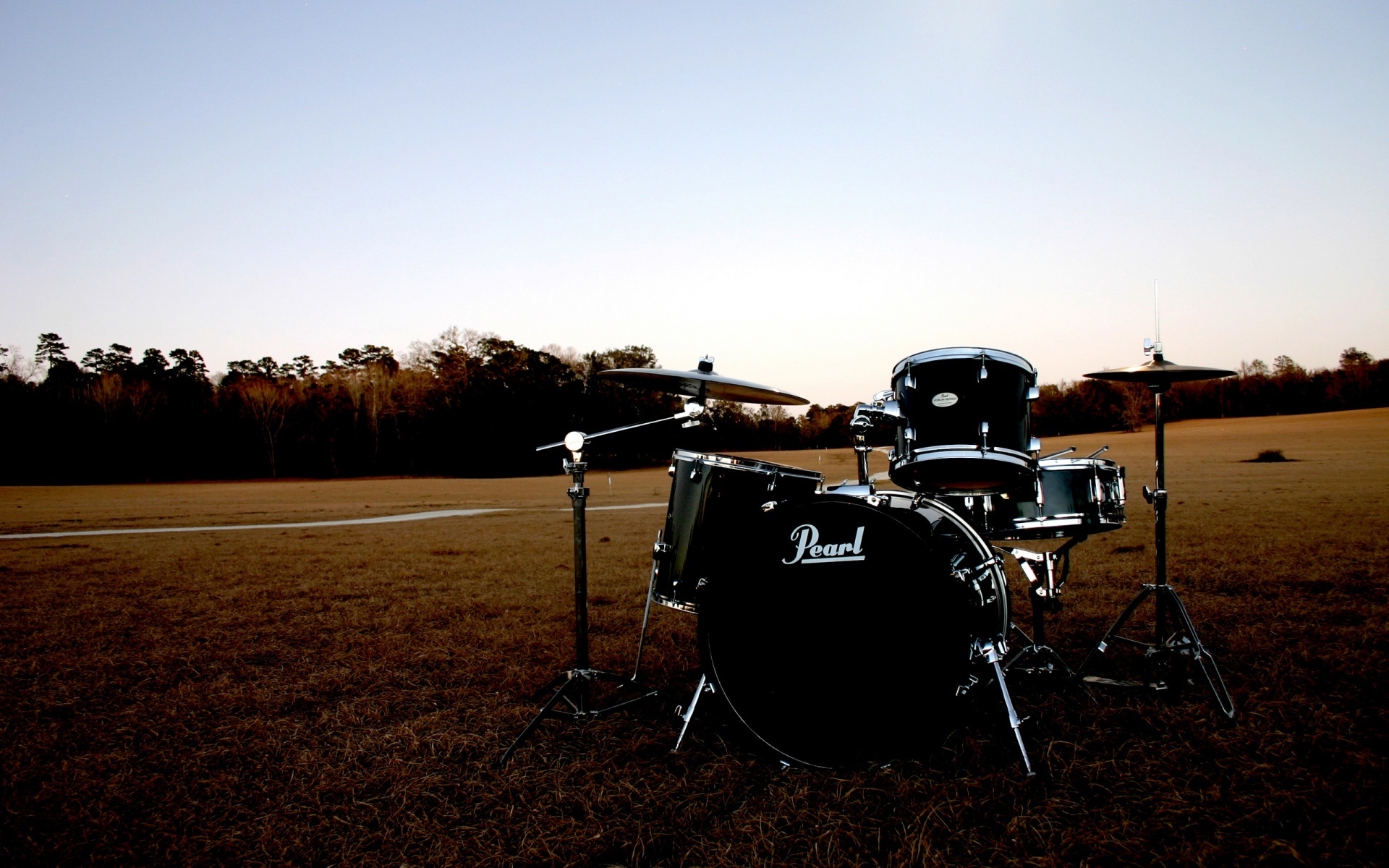 Pearl Drumkit for 1920 x 1200 widescreen resolution