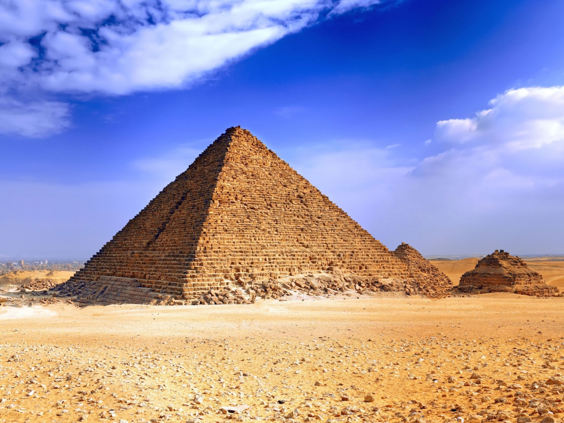 Pyramids for 1152 x 864 resolution