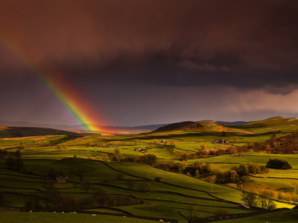 Rainbow Landscape for 1024 x 768 resolution