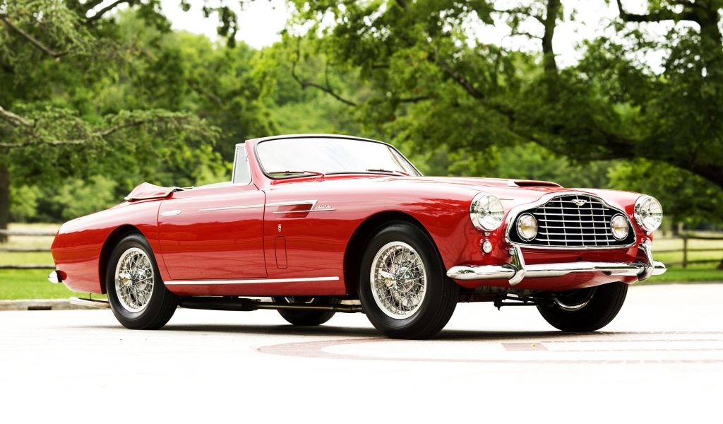 Red Aston Martin DB2 Cabriolet for 1024 x 600 widescreen resolution