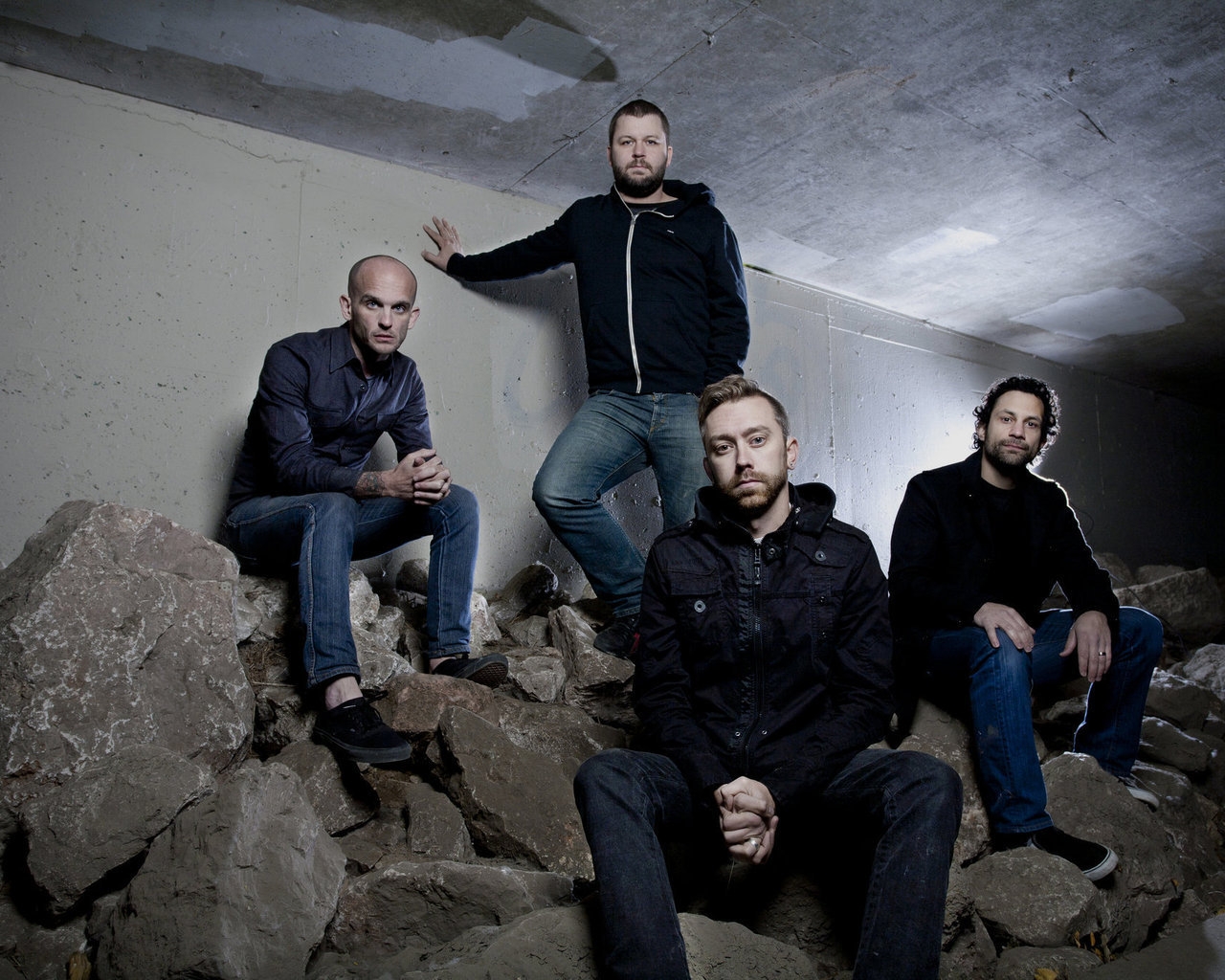 Rise Against for 1280 x 1024 resolution