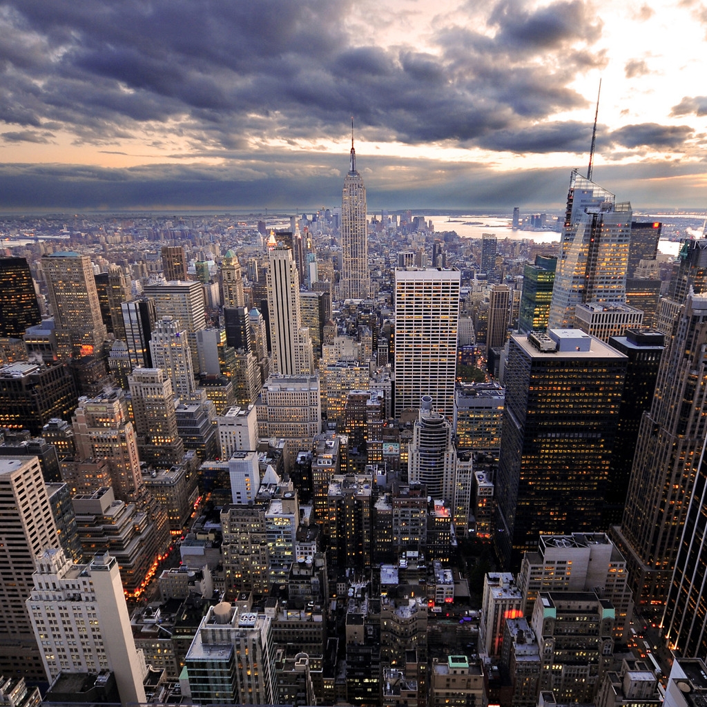 Rockefeller\'s View for 1024 x 1024 iPad resolution