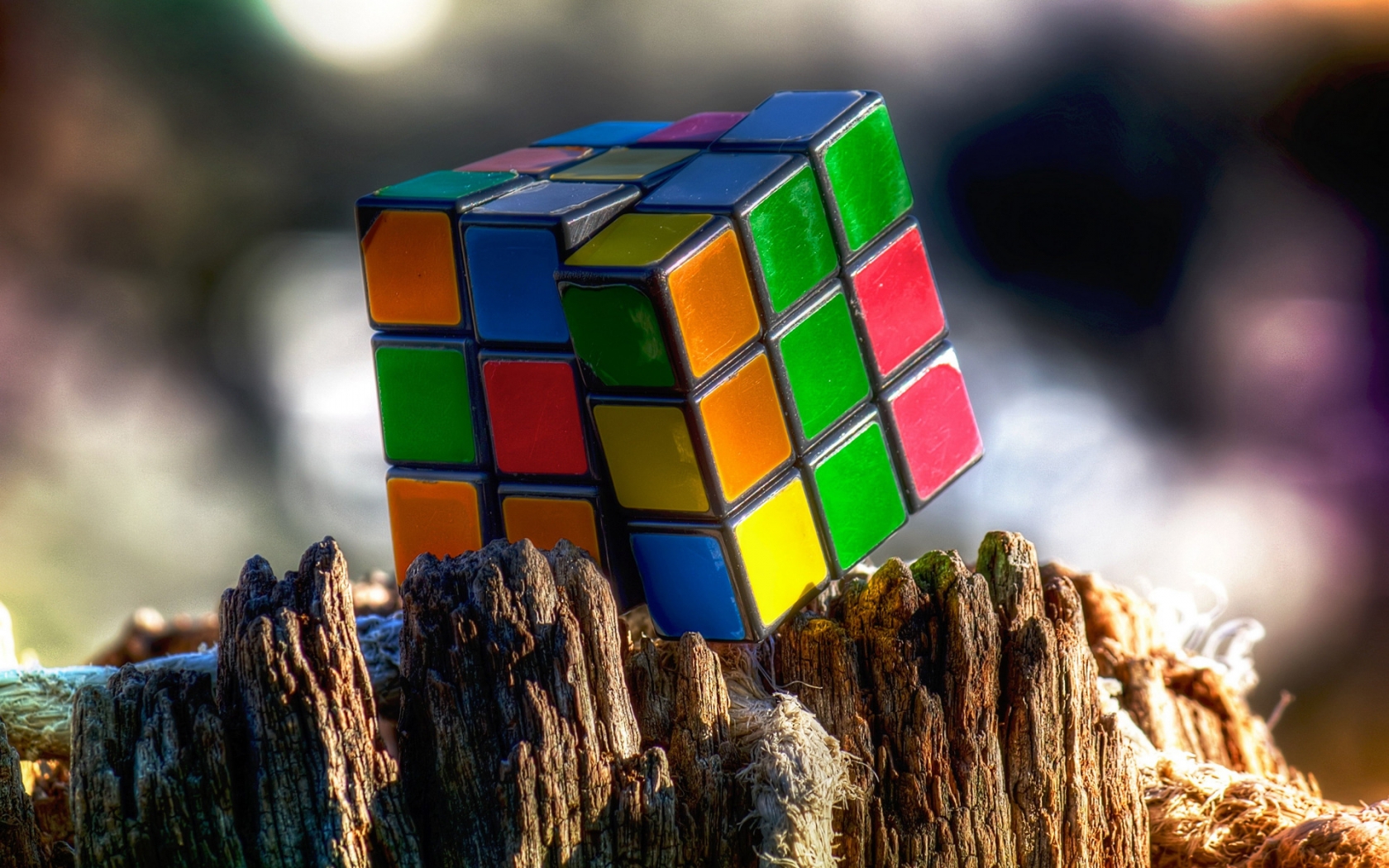 Rubiks Cube for 1680 x 1050 widescreen resolution
