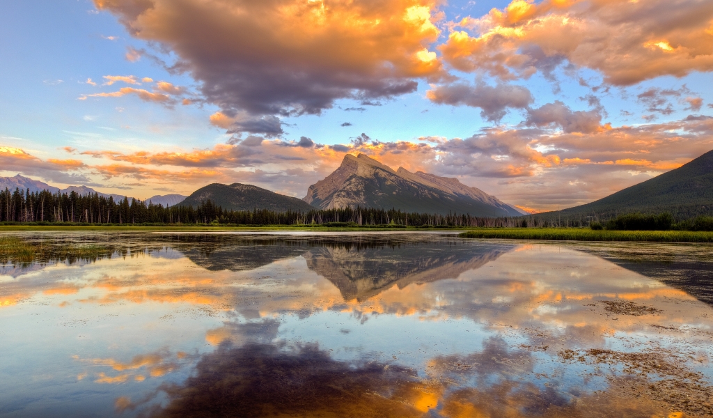 Rundle Mountain for 1024 x 600 widescreen resolution