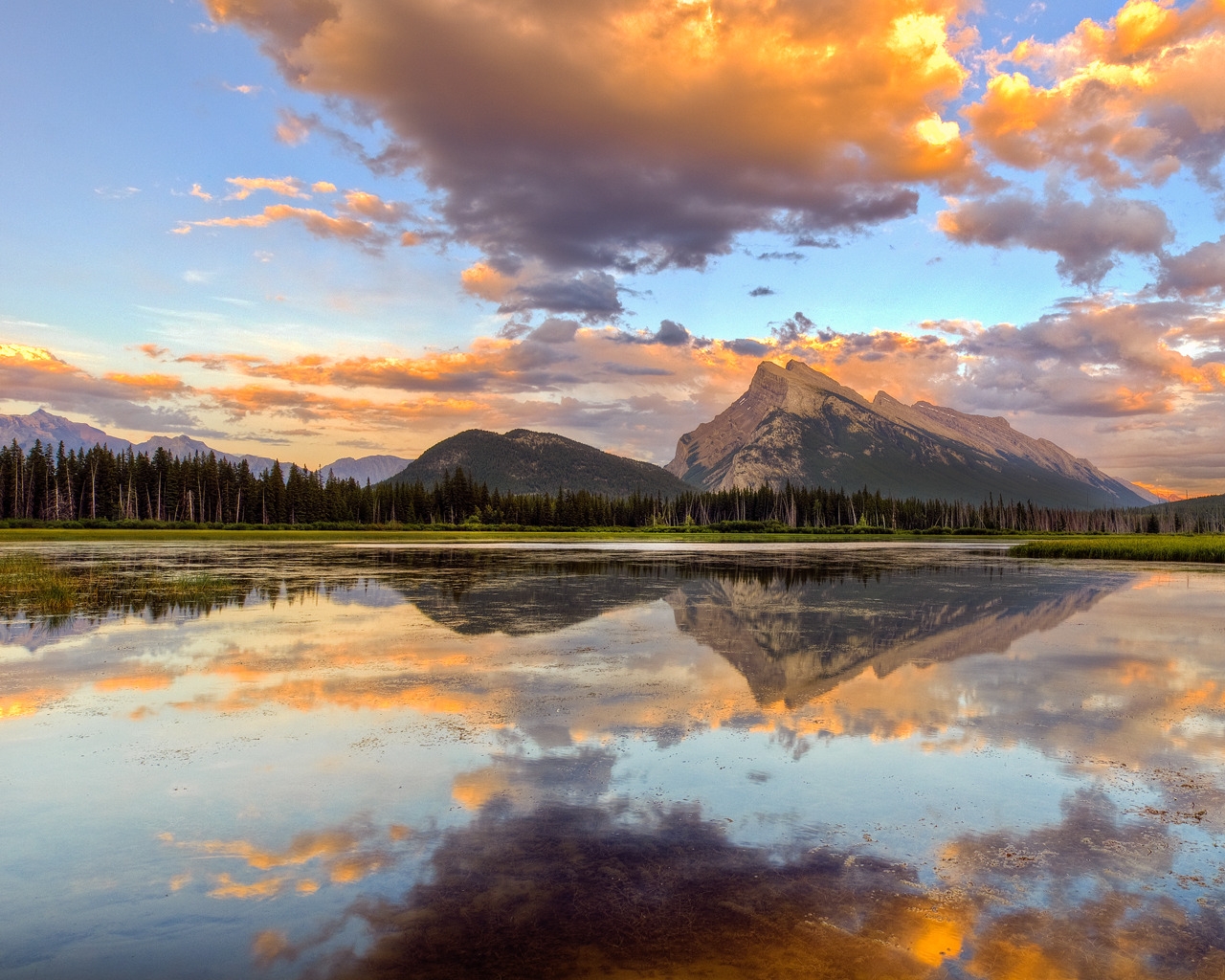 Rundle Mountain for 1280 x 1024 resolution