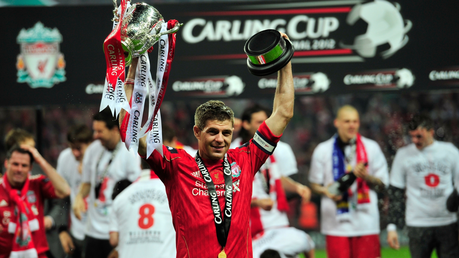 Steven Gerrard Liverpool 2012 for 1600 x 900 HDTV resolution