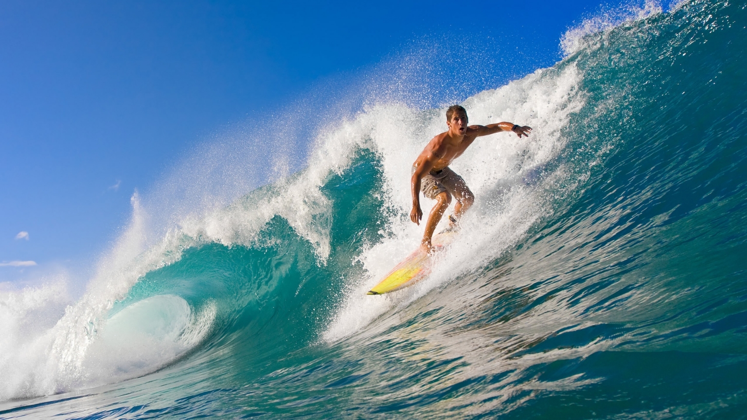 Summer Surf for 1536 x 864 HDTV resolution