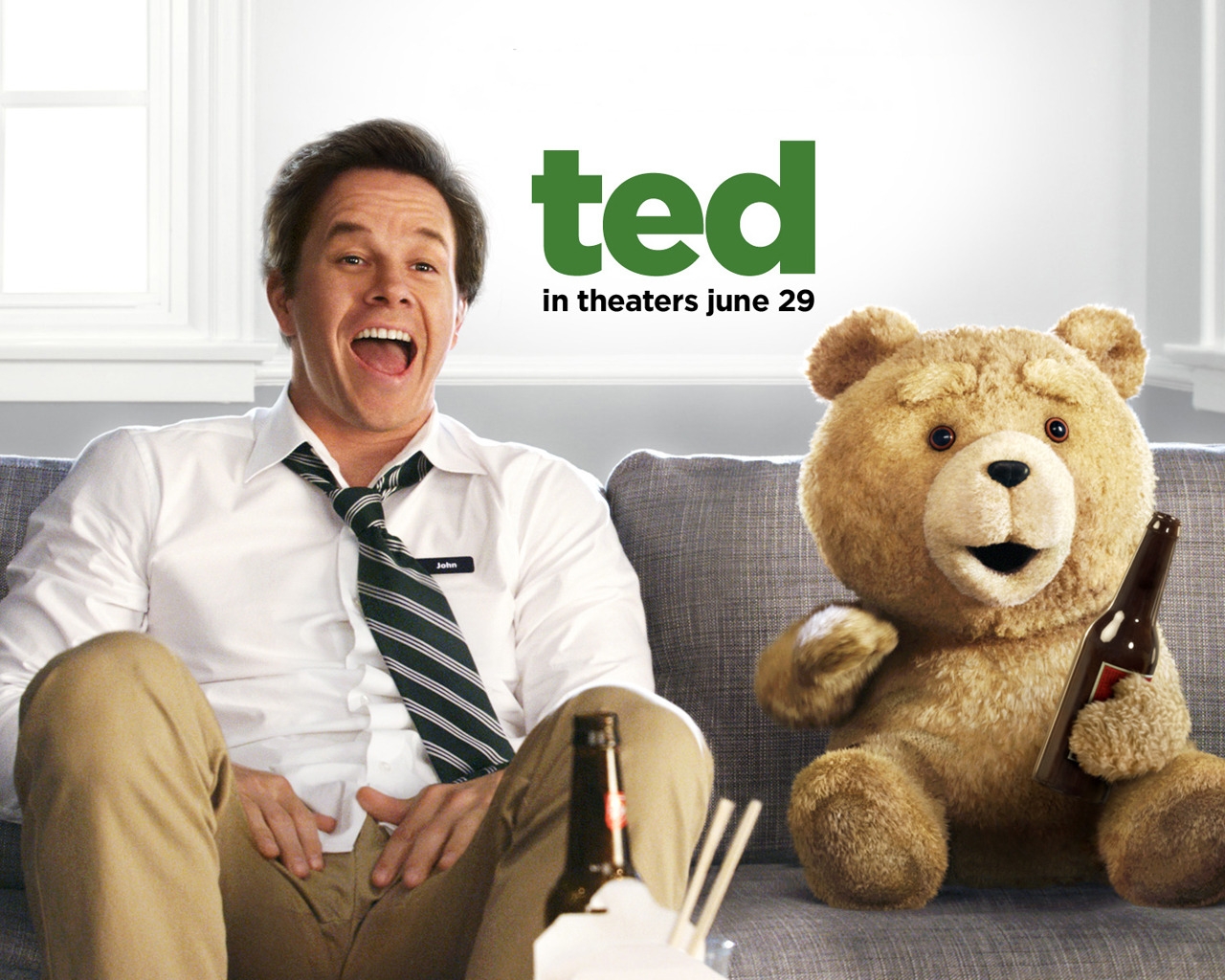 Ted The Movie for 1280 x 1024 resolution