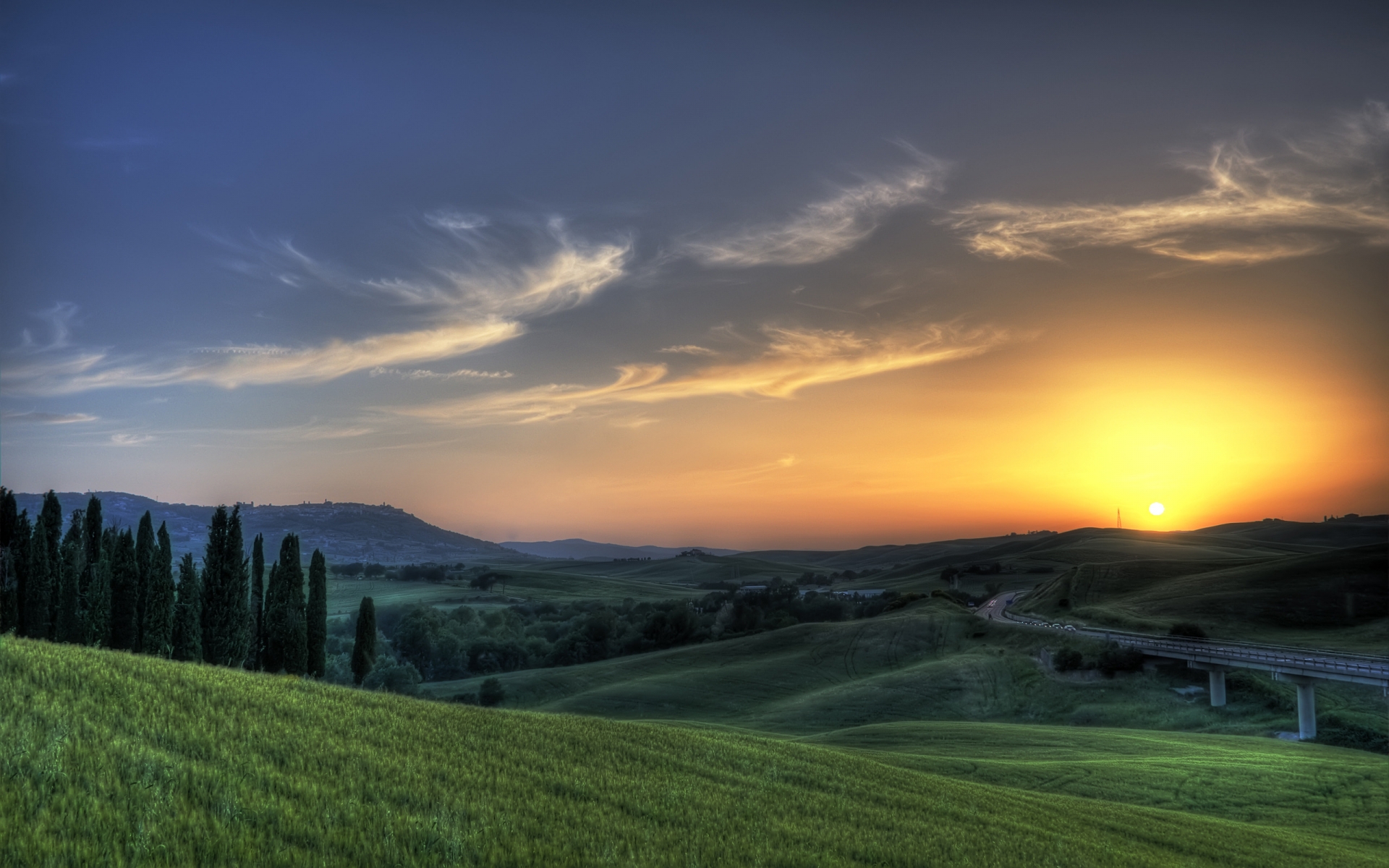 Tuscan Sunset for 1920 x 1200 widescreen resolution