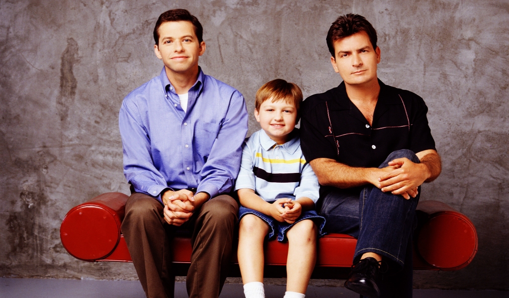 Two and a Half Men Poster for 1024 x 600 widescreen resolution
