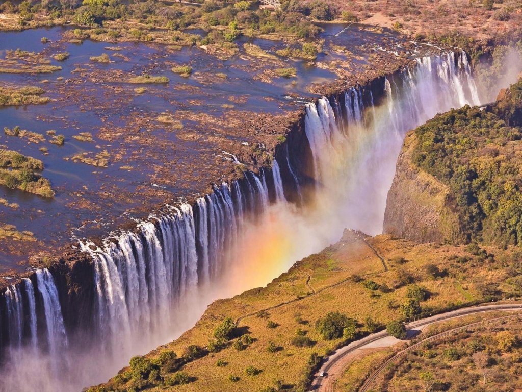 Victoria Falls Zambia for 1024 x 768 resolution