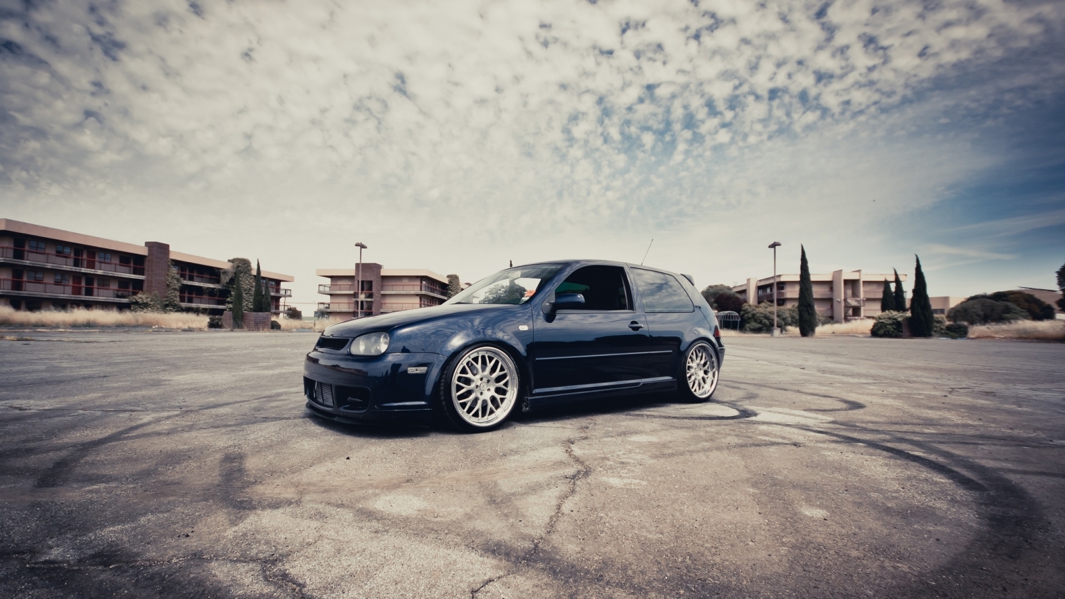VW Golf III Coupe Tuning for 1536 x 864 HDTV resolution
