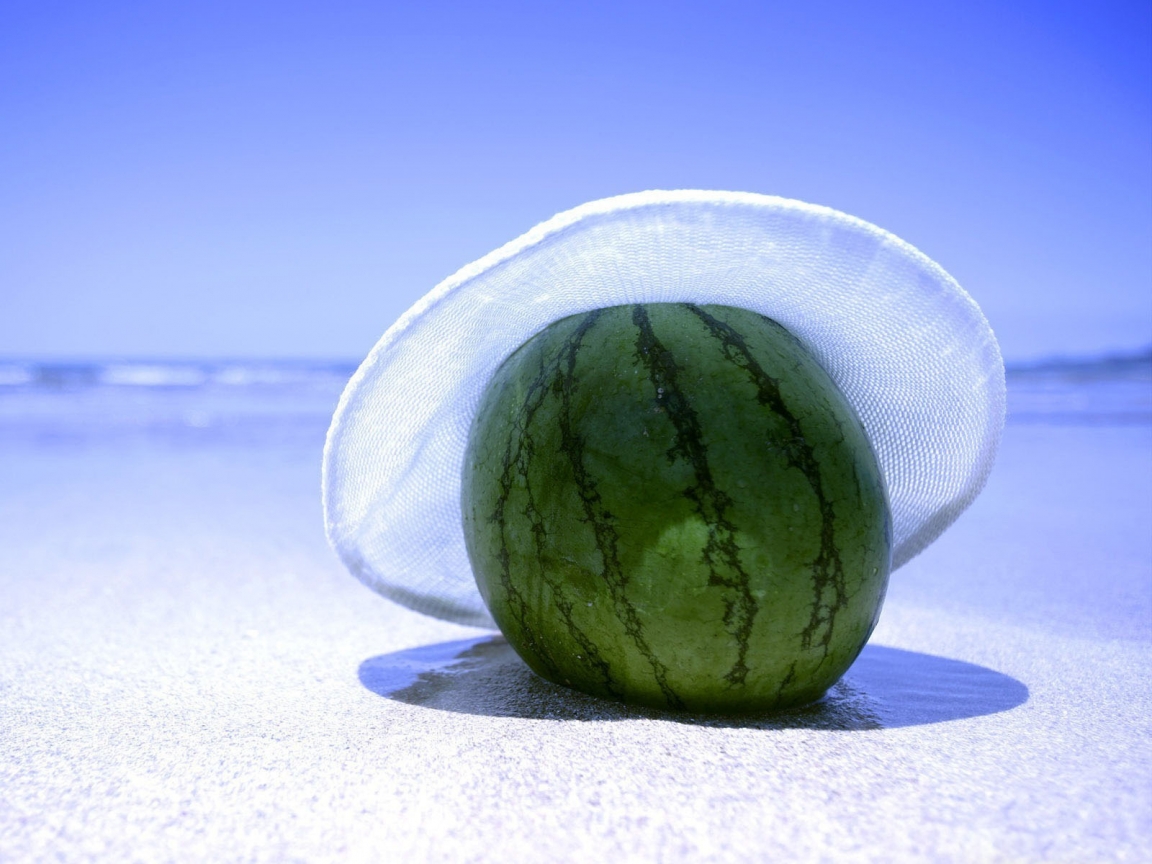 Watermelon on the beach for 1152 x 864 resolution
