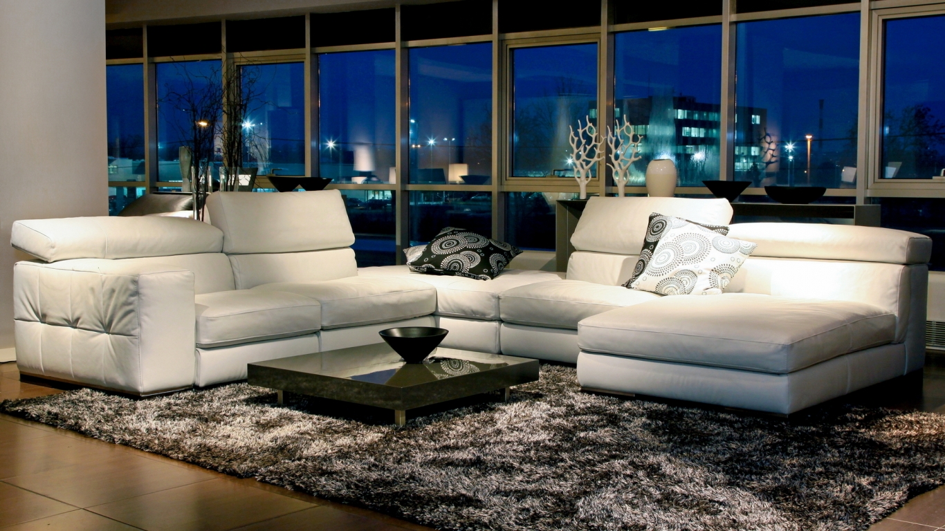 White Sofa for 1366 x 768 HDTV resolution