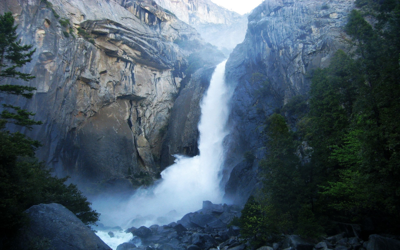 Yosemite Waterfalls for 1280 x 800 widescreen resolution